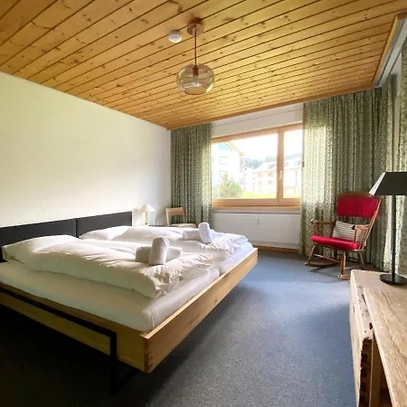 Apartment Triangel C Parpan